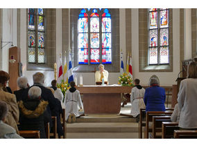 Festgottesdienst für die Kommunionjubilare an Ostermontag (© Karl-Franz Thiede)